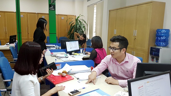 Hà Nội nỗ lực cắt giảm thời gian làm thủ tục hành chính cho doanh nghiệp