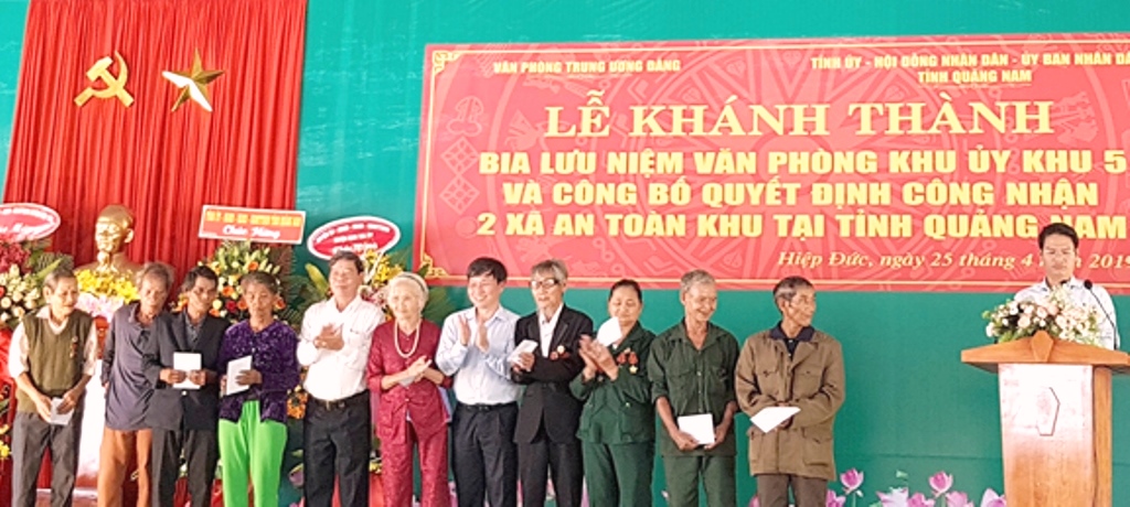 Quảng Nam: Khánh thành Bia lưu niệm Văn phòng Khu ủy Khu 5 - Hình 2