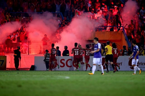 Hà Nội FC được xóa án phạt ‘treo sân’ tại vòng 7 V.League - Hình 1