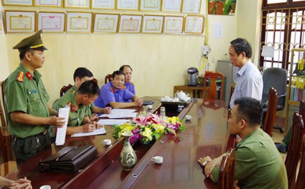 Vụ gian lận điểm thi THPT quốc gia 2018: Thủ tướng yêu cầu Bộ Công an xác minh dấu hiệu đưa, nhận hối lộ