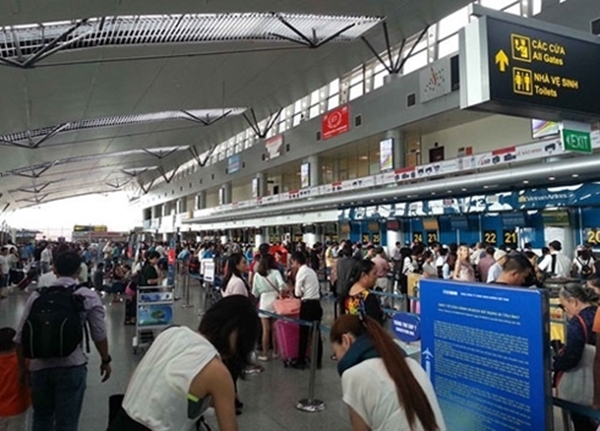 Cục hàng không yêu cầu hạn chế chậm, hủy chuyến trong dịp lễ 30/4-1/5