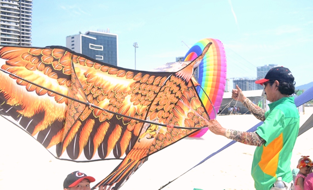 Đà Nẵng: Nhiều hoạt động văn hóa, giải trí dịp lễ 30-4 và 1-5 - Hình 3