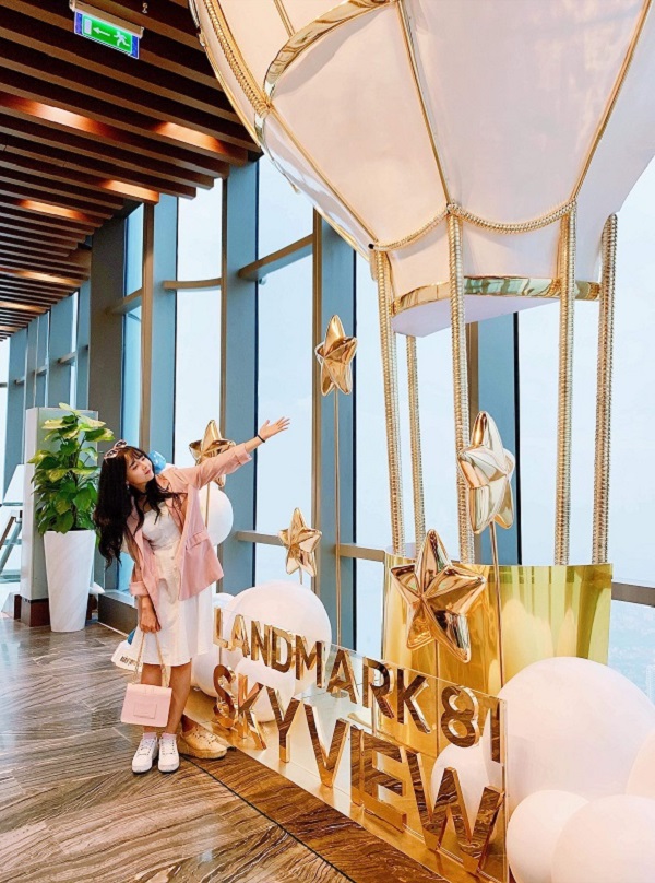 Landmark81 SkyView, điểm ‘sống ảo’ giữa ngàn mây khiến giới trẻ thích thú