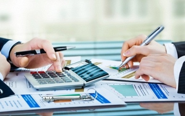 Hàng loạt công ty bị UBCKNN xử phạt hành chính, do không đăng ký chào mua công khai