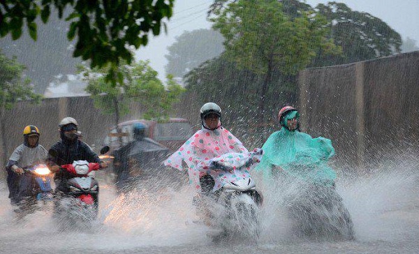 Dự báo thời tiết ngày 30/4: Mưa dông diện rộng ở Bắc Bộ và Bắc Trung Bộ