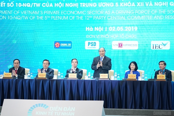 Thủ tướng dự Diễn đàn Kinh tế tư nhân Việt Nam 2019 - Hình 1