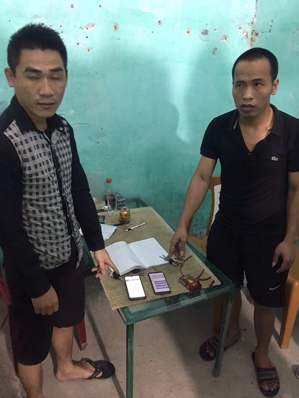 Quảng Ninh: Bắt giữ nhóm đối tượng tổ chức cá độ bóng đá trực tuyến - Hình 2