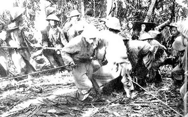 65 năm chiến thắng Điện Biên Phủ: Cuộc chiến nơi 'thung lũng của những anh hùng' - Hình 2