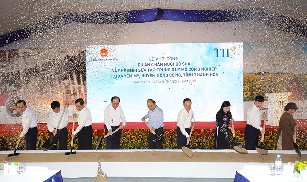 Thanh Hóa: Khởi công dự án chăn nuôi bò sữa và chế biến sữa tập trung quy mô công nghiệp