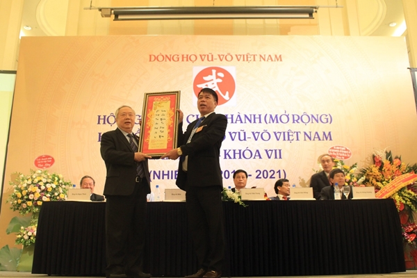 Ông Vũ Mão được bầu làm Chủ tịch Hội đồng Dòng họ Vũ – Võ Việt Nam - Hình 3