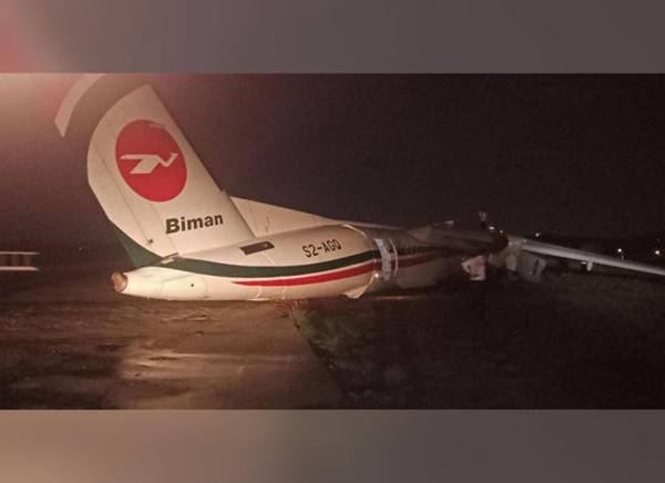 Máy bay vỡ khi trượt đường băng ở Myanmar - Hình 2