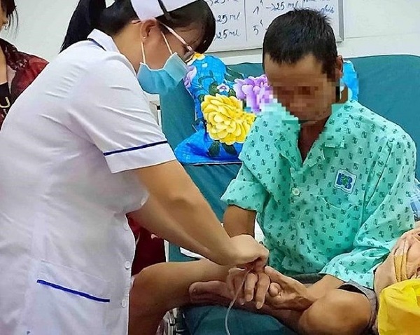 Bộ Y tế họp khẩn giải quyết tình trạng thiếu thuốc cho bệnh nhân ung thư phổi tại Bệnh viện K