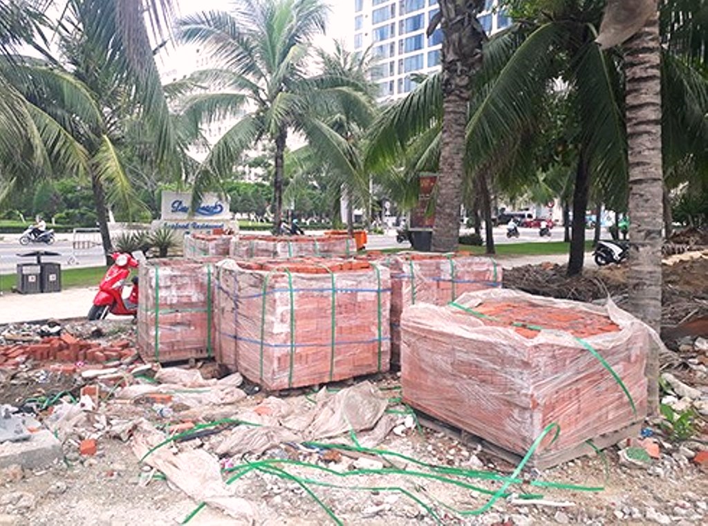 Đà Nẵng: Hàng loạt vi phạm xây dựng tại dự án Công viên biển Danabeach - Hình 2