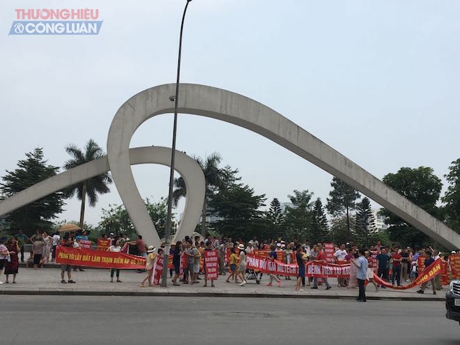 Hà Nội: Hàng trăm cư dân KĐT Ngoại giao đoàn phản đối chủ đầu tư Hancorp - Hình 2