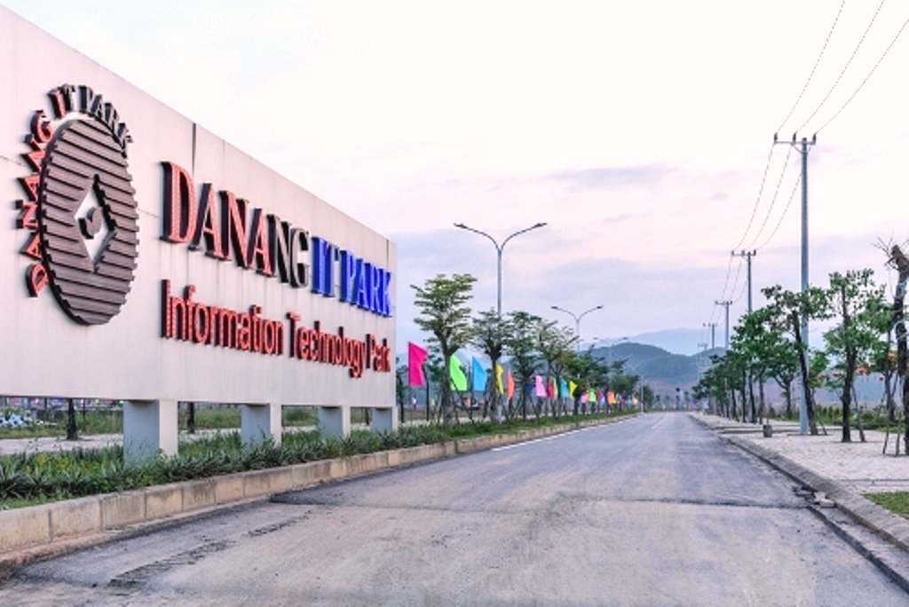 Đà Nẵng: Nhà máy sản xuất thiết bị y tế tại KCN cao đi vào hoạt động - Hình 1