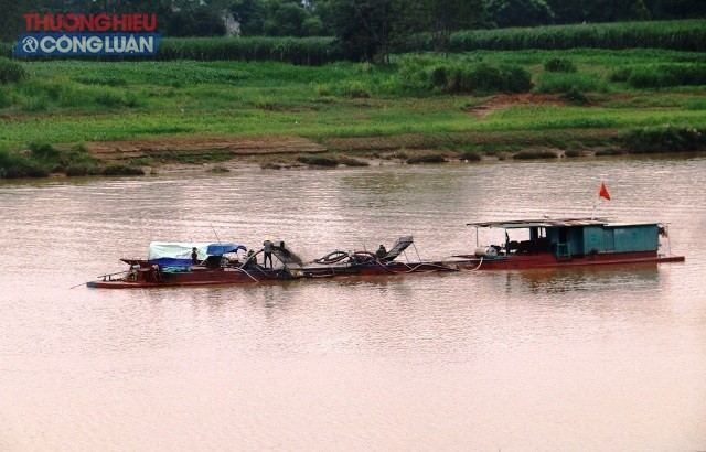 Thanh Hóa: Liên tiếp bắt giữ 6 vụ khai thác cát trái phép