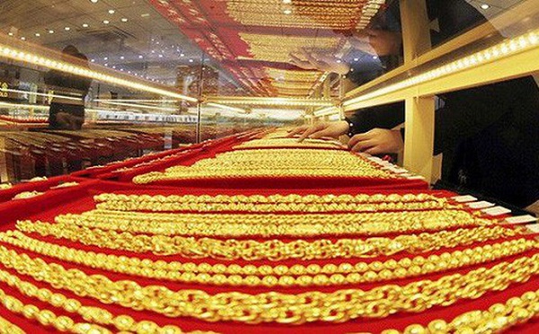 Giá vàng ngày 18/5: Tiếp tục sụt giảm