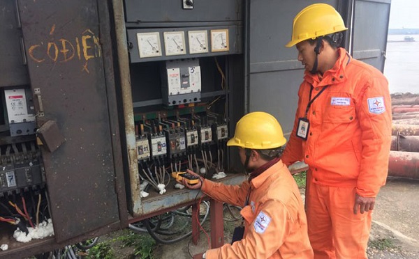 Bộ Công Thương thông tin về kết quả kiểm tra giá điện
