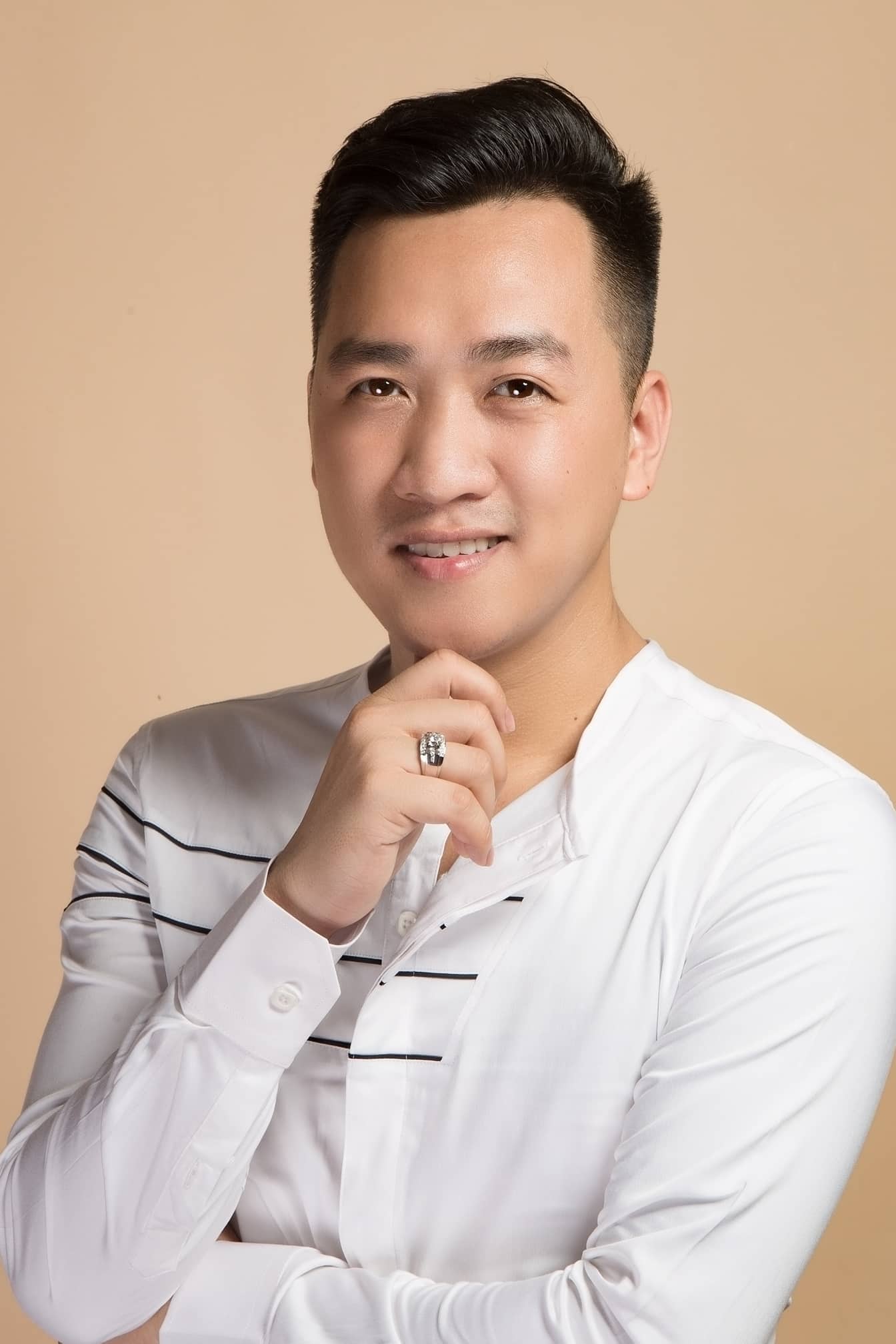 Đạo diễn Phạm Đức Dũng: "Để diễn viên 13 tuổi đóng cảnh nóng là nghịch cảnh”