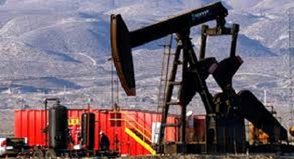 Giá dầu ngày 21/5 tăng nhẹ