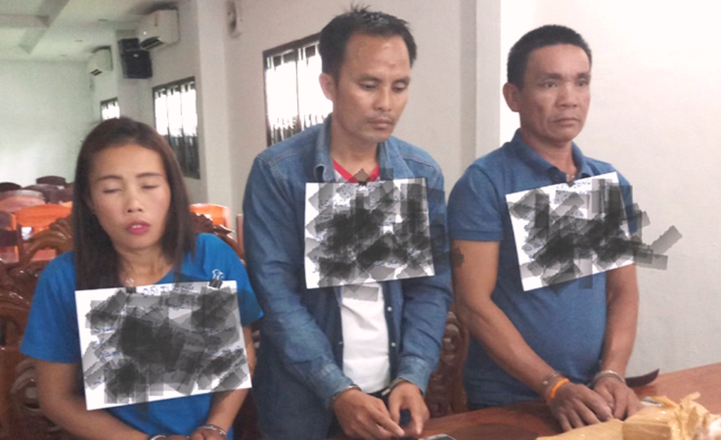 Kon Tum: Bộ đội Biên phòng cùng Công an tỉnh Attapư (Lào) bắt giữ 60.000 viên ma túy - Hình 1
