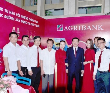 Agribank góp phần xây dựng văn hóa tiêu dùng của người Việt trong giai đoạn mới - Hình 1