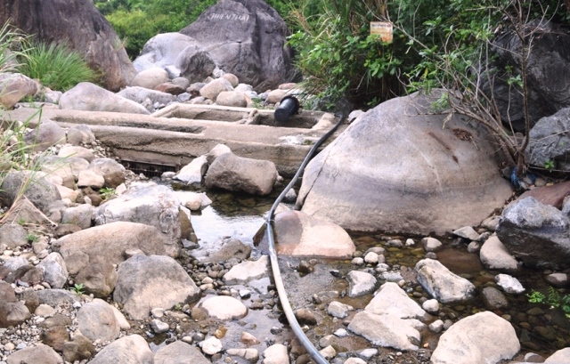 Đà Nẵng: Suối Lương kiệt nước, Nhà máy nước Hải Vân "tê liệt" hoàn toàn