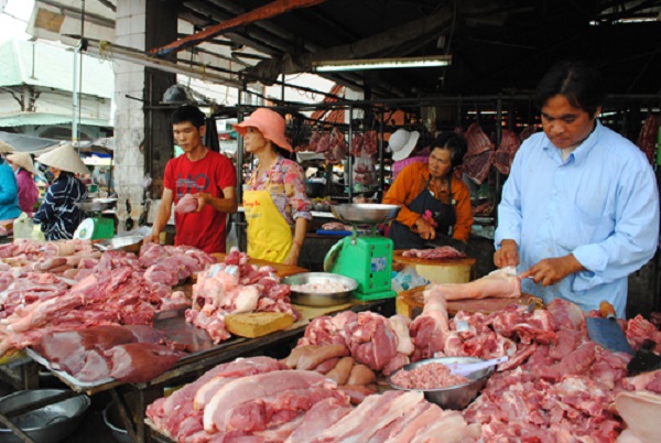 Hà Nội: Đẩy mạnh tuyên truyền để người tiêu dùng không “quay lưng” lại với thịt lợn - Hình 1