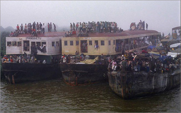 Chìm tàu tại Congo, ít nhất 30 người thiệt mạng, hàng trăm người mất tích - Hình 2