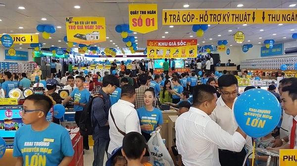 Điện máy Xanh tăng 20%, bỏ xa các đối thủ tại thị trường