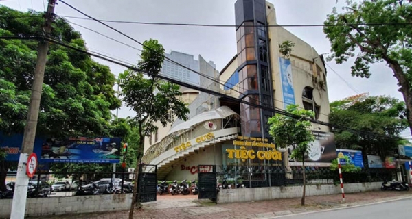 Cung văn hoá thể thao Thanh Niên “xẻ đất vàng” để cho thuê