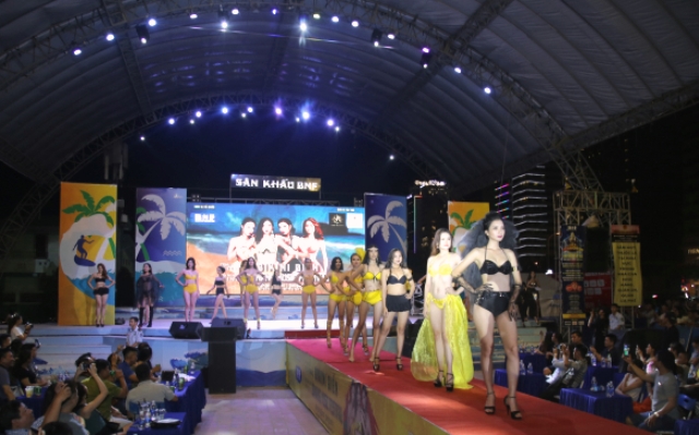Đà Nẵng: Trình diễn thời trang bikini biển kết hợp đại nhạc hội EDM - Hình 2