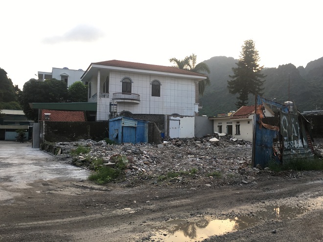 Cẩm Phả - Quảng Ninh: Chủ tịch ra văn bản yêu cầu công ty cho người lao động nghỉ việc để phục vụ GPMB?