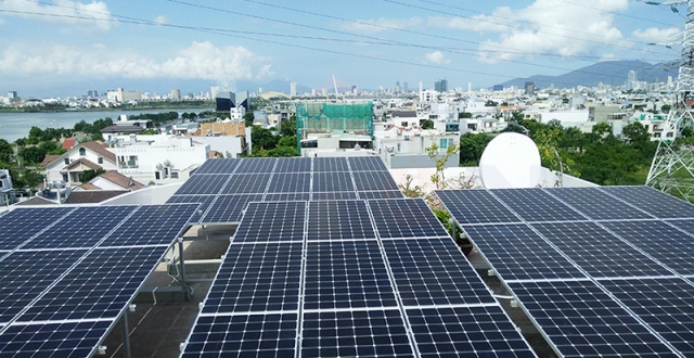 Đà Nẵng: 105 nhà ở đã “kiếm tiền” từ điện mặt trời - Hình 1