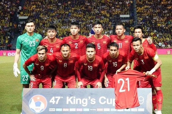 Hạ Thái Lan ở phút bù giờ, ĐT Việt Nam xuất sắc vào chung kết King's Cup 2019 - Hình 1