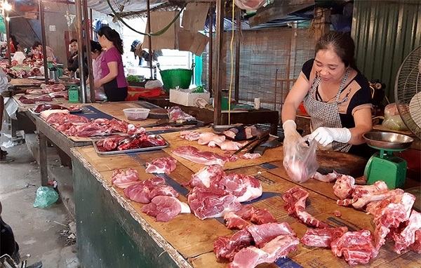 Đẩy mạnh tuyên truyền để người tiêu dùng không “quay lưng” với thịt lợn