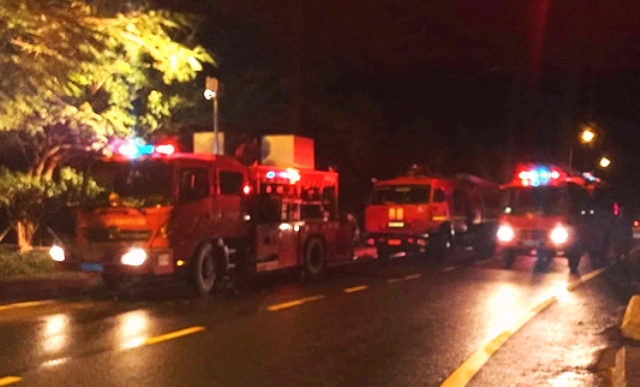 Đà Nẵng: Cháy lớn trên bán đảo Sơn Trà