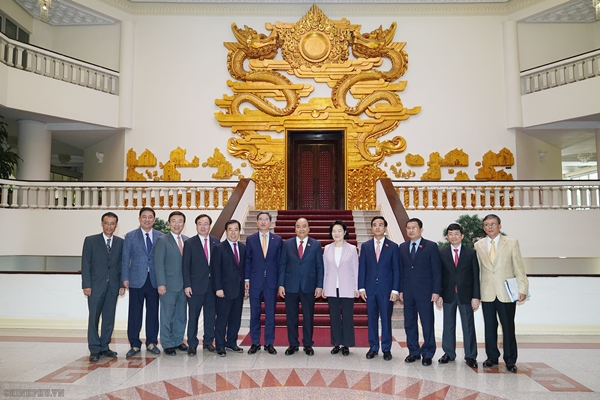Thủ tướng tiếp Chủ tịch Nhóm Nghị sĩ hữu nghị Hàn - Việt - Hình 3