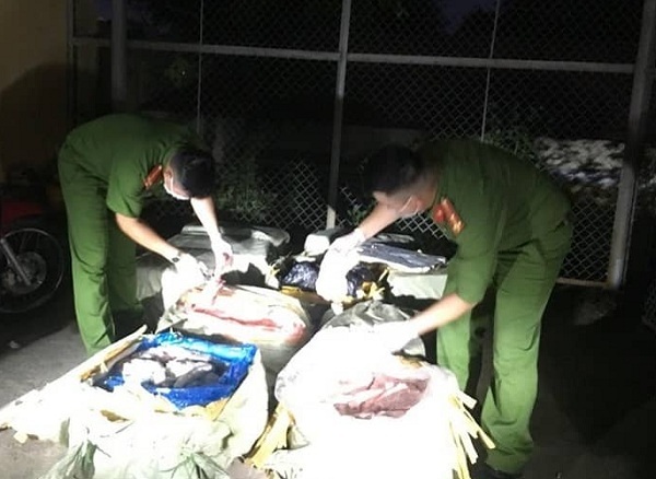 Lạng Sơn: Thu giữ 200 kg nầm lợn lậu