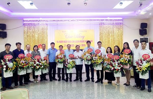 Ban Tuyên giáo Tỉnh ủy Lạng Sơn gặp mặt chúc mừng các cơ quan báo chí - Hình 1