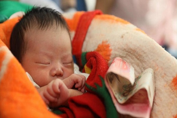 Đẩy mạnh công tác phòng chống mua bán trẻ sơ sinh