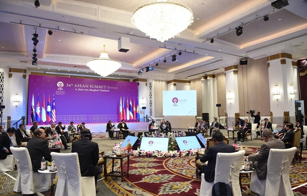 Thủ tướng kết thúc tốt đẹp chuyến tham dự Hội nghị Cấp cao ASEAN 34 - Hình 1