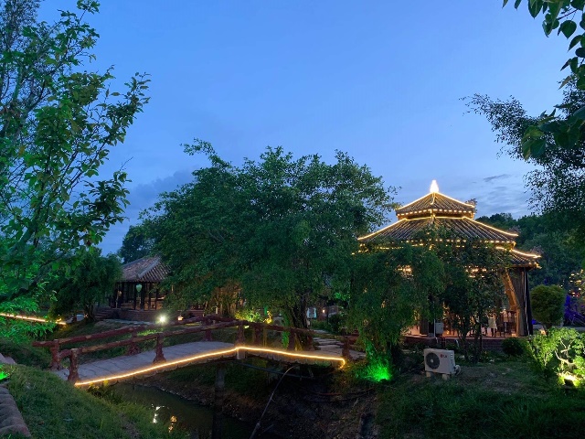 ThừaThiên-Huế-Khu Resort & Restaurant Hoàng Mai: Trải nghiệm xứ Huế, thu nhỏ trong lòng thành phố! - Hình 6