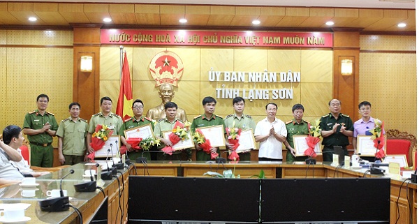 Lạng Sơn: Sơ kết công tác chống buôn lậu 6 tháng đầu năm - Hình 3