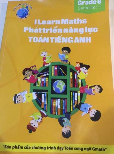 Hà Nội: "Sách lưu hành nội bộ" công khai bán trong chương trình thí điểm
