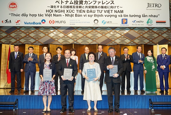 BRG-VNPT- Sumitomo và SeABank trao Thỏa thuận hợp tác trong lĩnh vực Fintech, phát triển Thành phố thông minh