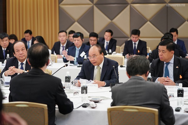 Thủ tướng tiếp, dự tọa đàm với các doanh nghiệp lớn của Nhật Bản - Hình 3