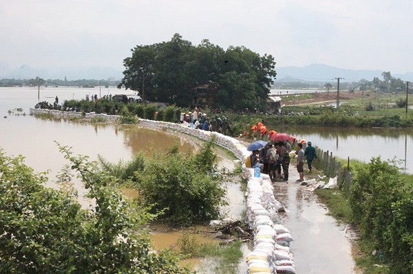 Hà Nội: Cảnh báo lũ trên các sông do ảnh hưởng của bão số 2 - Hình 1