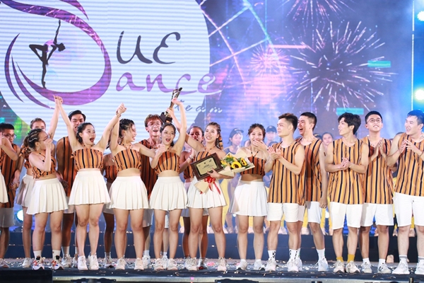 Hành trình về đích của quán quân cuộc thi Flashmob 2019 – ‘Sóng tuổi trẻ’