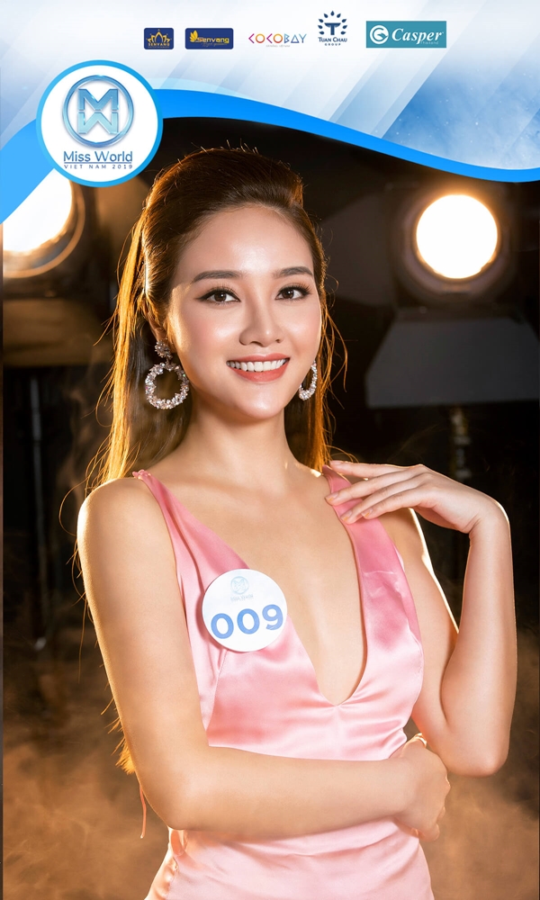 Miss World Vietnam 2019: Cận cảnh nhan sắc 34 thí sinh Chung khảo phía Bắc - Hình 1